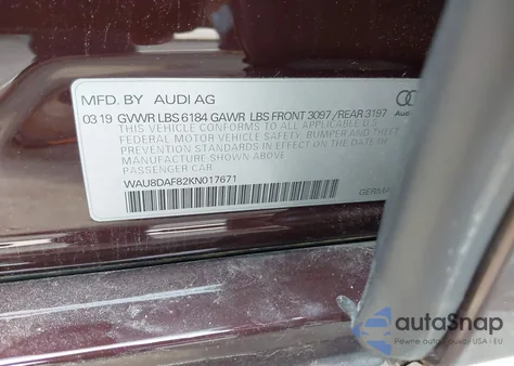 2019 Audi A8 L 55 z USA, uszkodzony, nr VIN WAU8DAF82KN017671